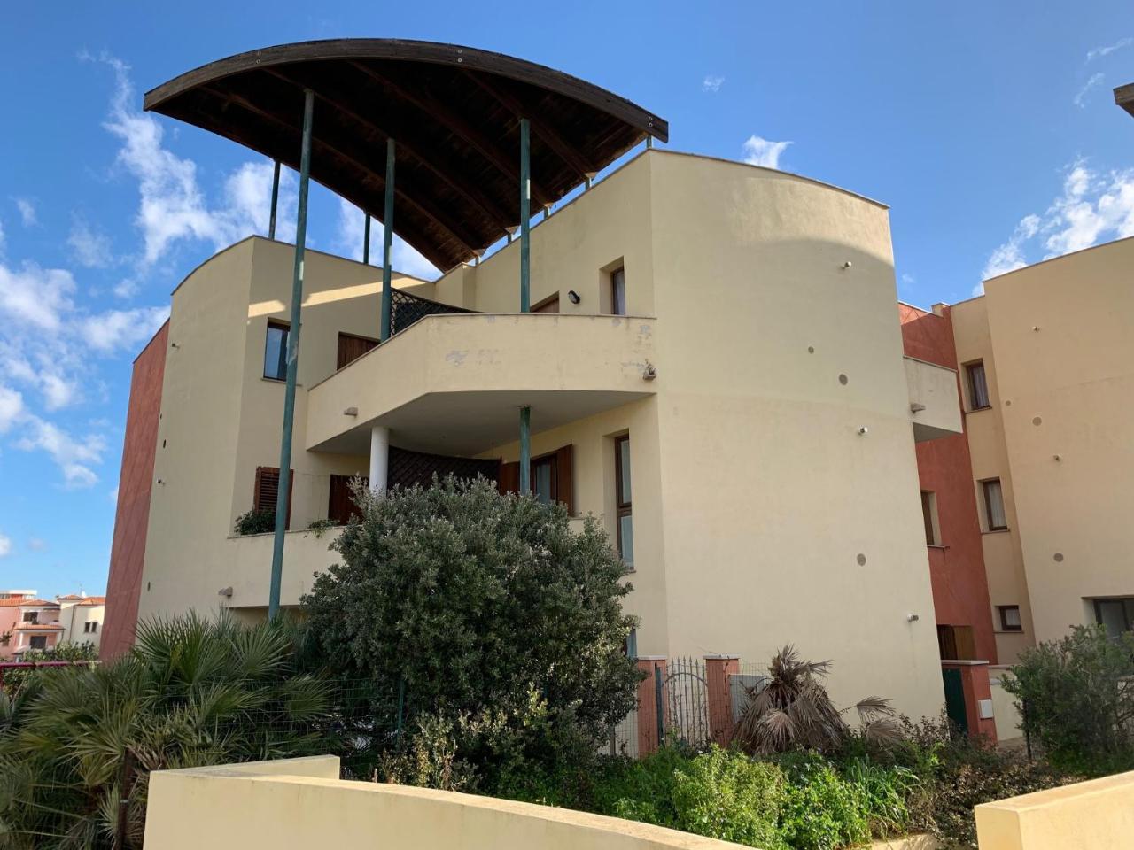Berlino 17 Appartement Olbia Buitenkant foto
